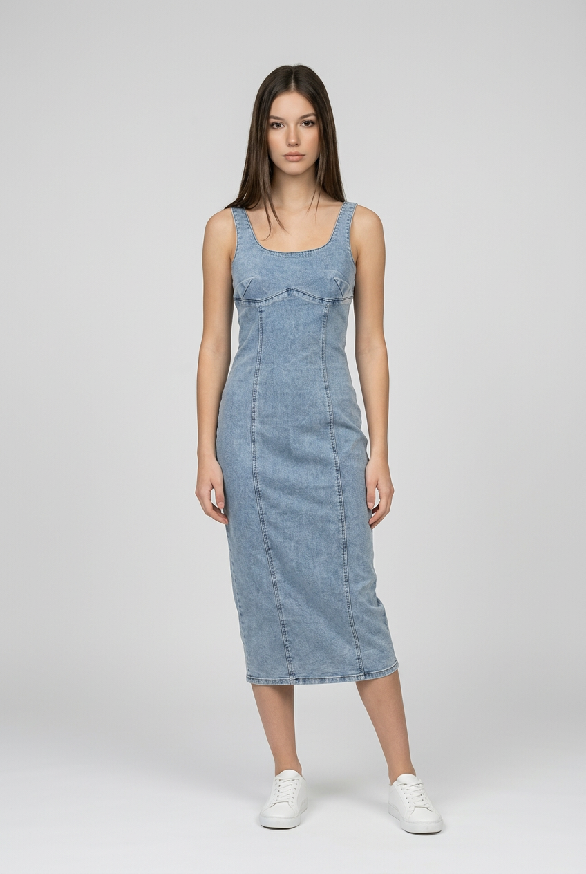 Size 8/S Faded Denim Midi Dress